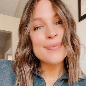 Meet your Posher, Madeline